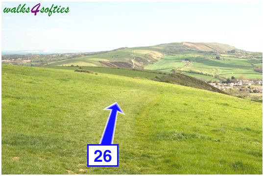 Walk direction photograph: 26 for walk Purbeck Way and West Hill, Corfe Castle, Dorset, South West England.