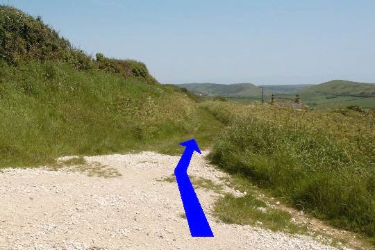 Walking direction photo: 13 for walk Scratchy Bottom, Lulworth, Dorset, Jurassic Coast.