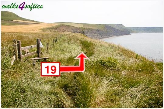 Walking direction photo: 19 for walk Rope Lake Head, Kingston(Houns-tout), Dorset, Jurassic Coast.